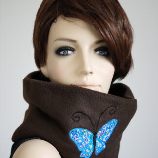 Snood en polaire marron papillon brodé