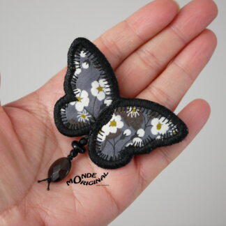 Broche papillon en tissu liberty