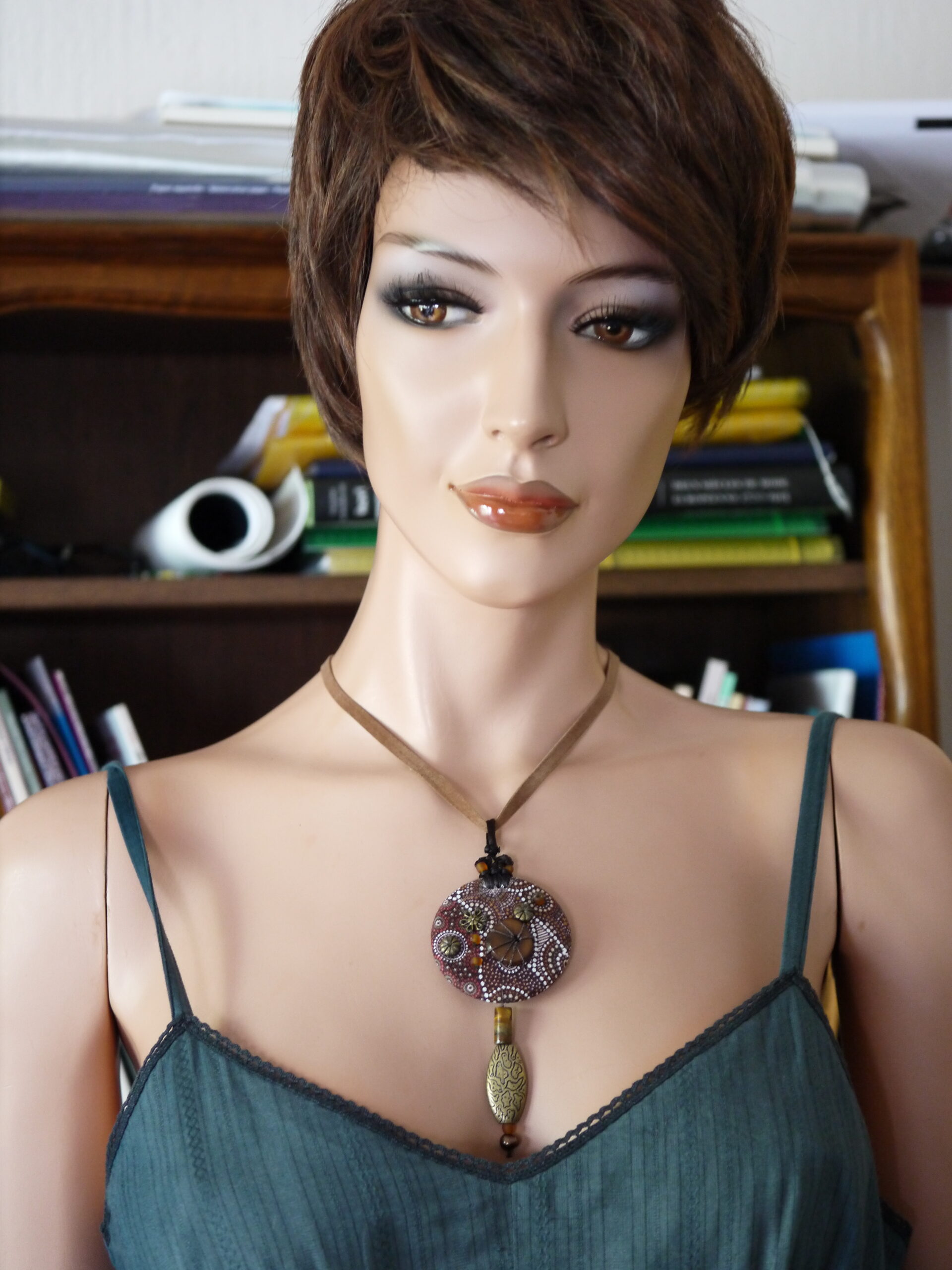 Collier artisanal ethnique, collier en tissu australien, collier fait main en tissu – Image 3